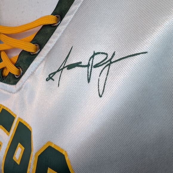 #12 RODGERS Green & White LADIES FIT Jersey Green Bay Packers NFL Team Apparel - Picture 4 of 13